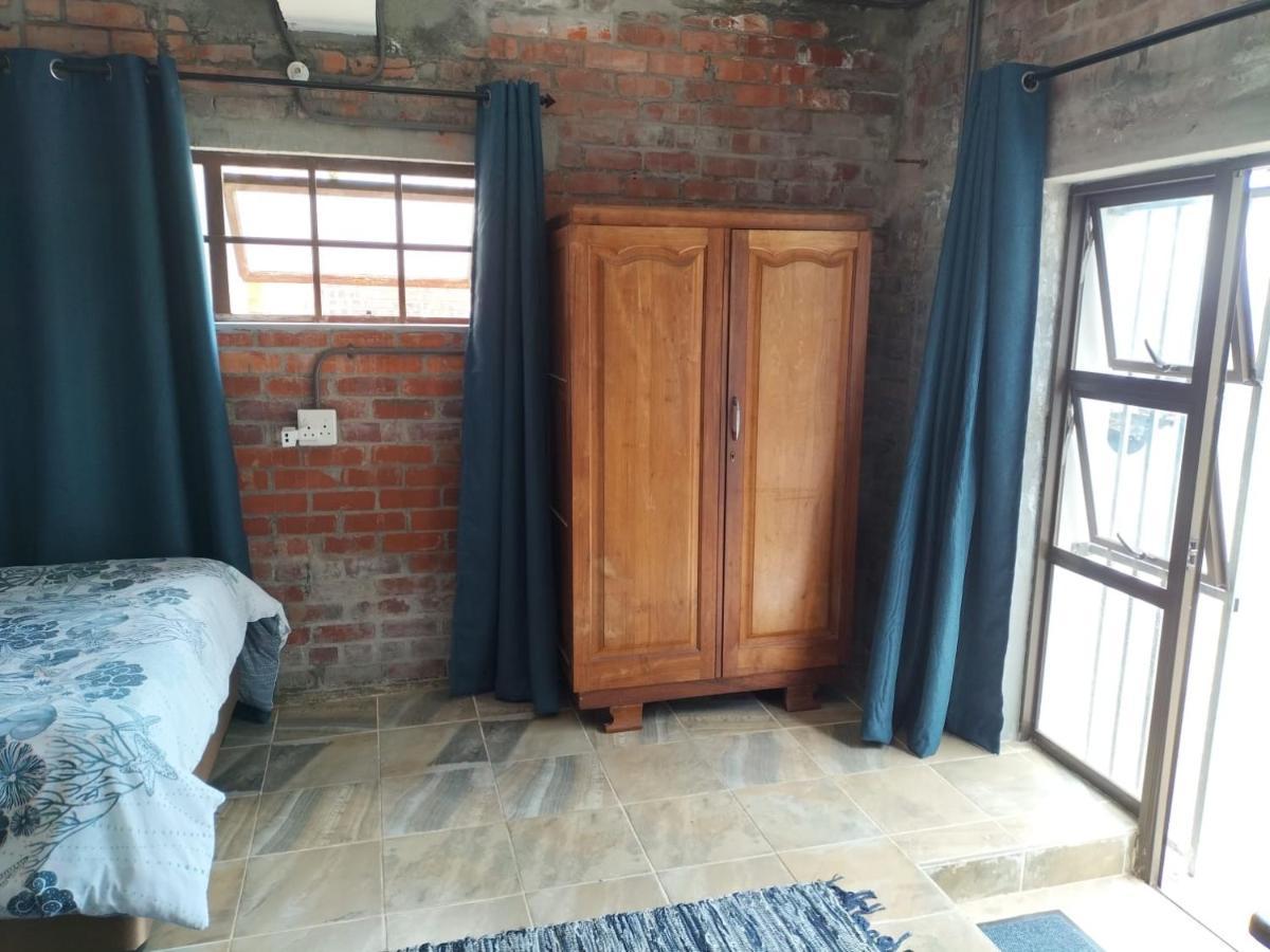 Ollava Guesthouse Simonʼs Town エクステリア 写真