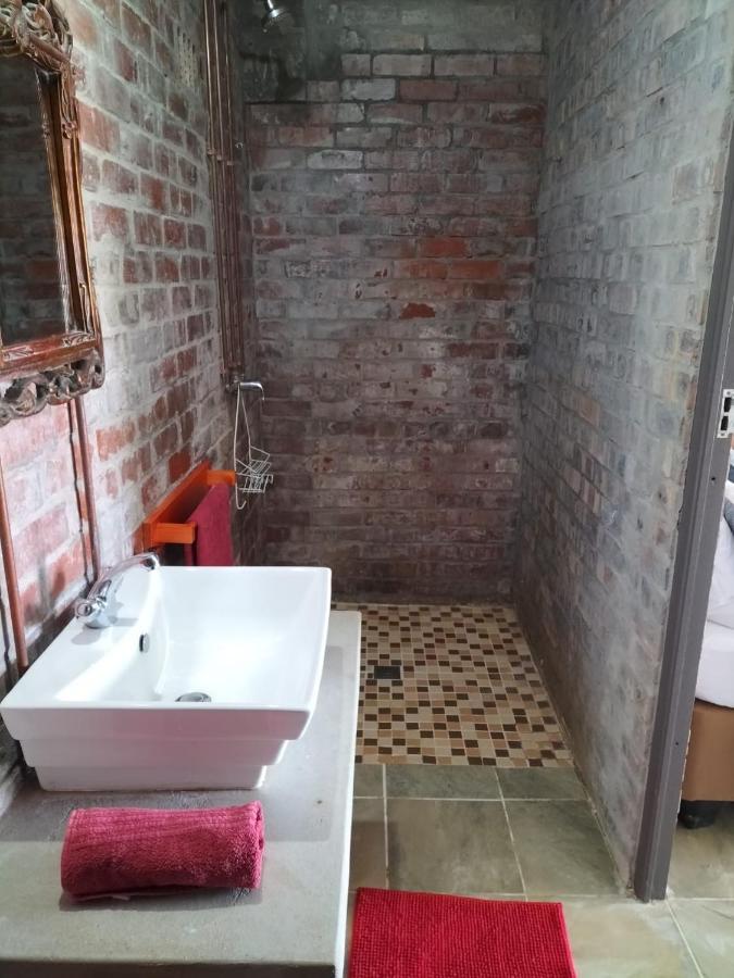 Ollava Guesthouse Simonʼs Town エクステリア 写真