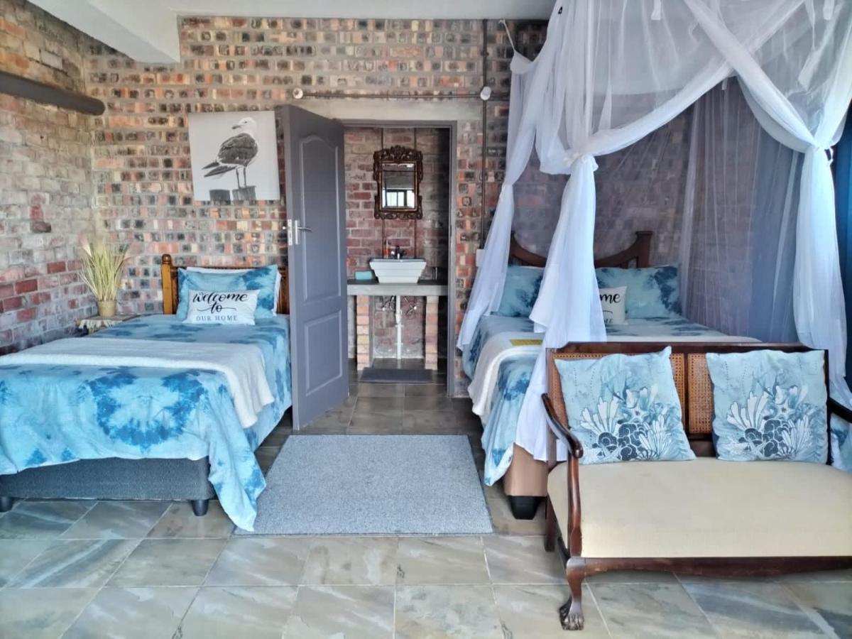 Ollava Guesthouse Simonʼs Town エクステリア 写真