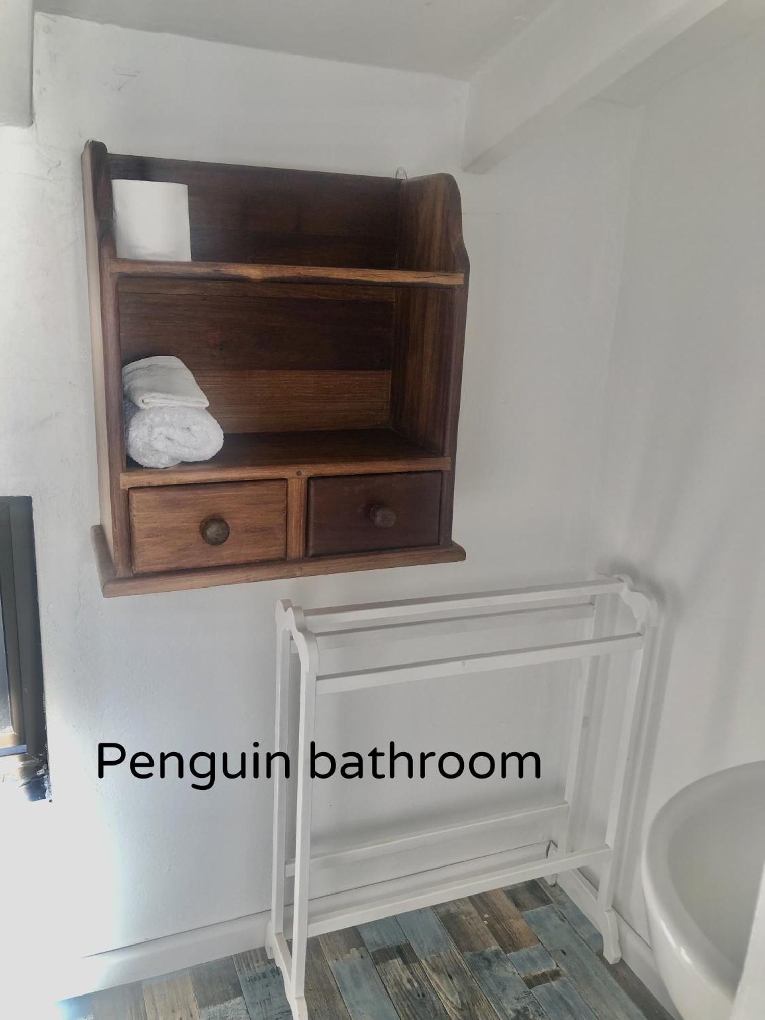 Ollava Guesthouse Simonʼs Town エクステリア 写真