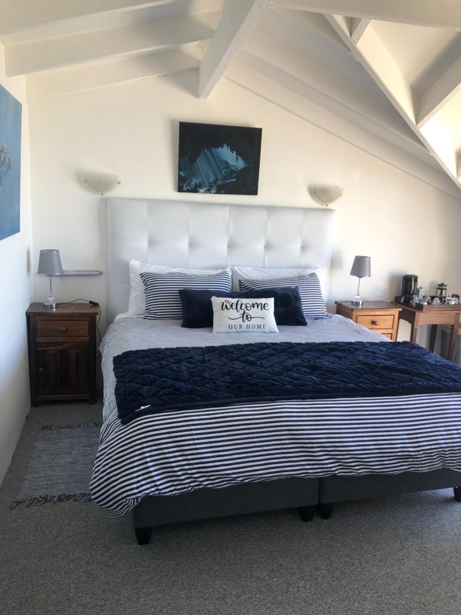 Ollava Guesthouse Simonʼs Town エクステリア 写真